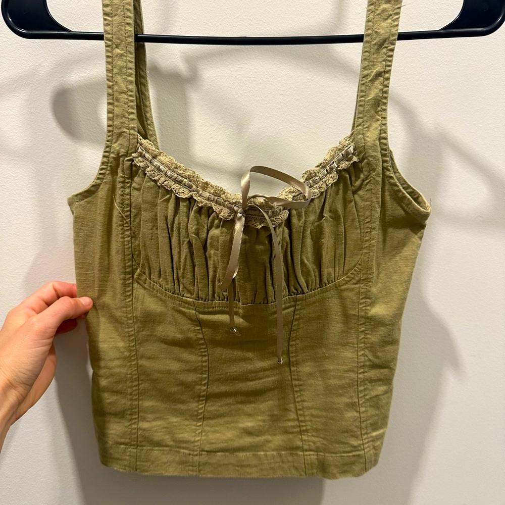 Urban Outfitters (BDG) Tank top with lace detailing